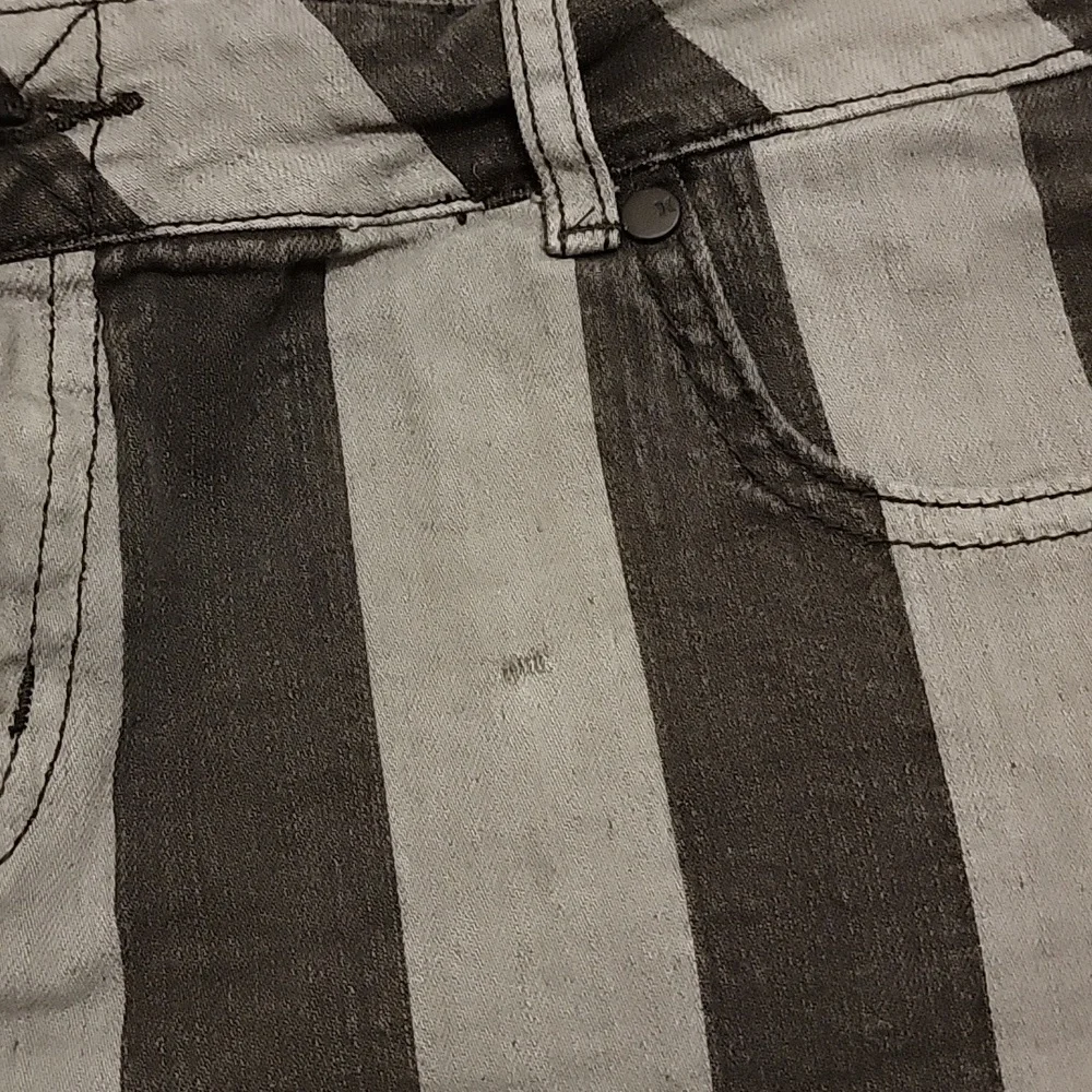 Bundle 2 Pairs Hurley Denim Striped Shorts - Picture 7 of 7